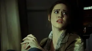 Backdrop to the movie "Rings" #326264