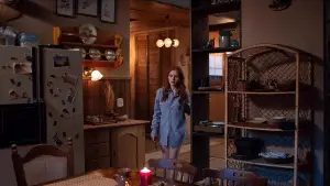 Backdrop to the movie "The Strangers" #804228