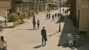 Backdrop to the movie "The Life of Chuck" #530769