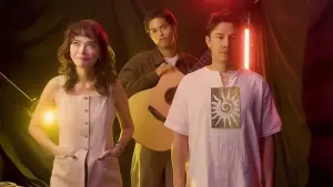 Backdrop to the movie "100 Songs for Stella" #637034