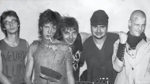 Backdrop to the movie "Happiness Is Living in Our Land" #778154