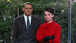 Backdrop to the movie "Charade" #723024