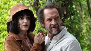 Backdrop to the movie "Champagne !" #395822