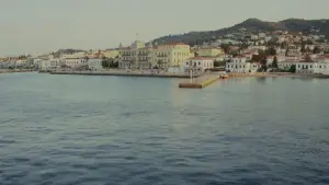 Backdrop to the movie "Glass Onion: A Knives Out Mystery" #592423