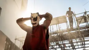 Backdrop to the movie "Beast Race" #769321