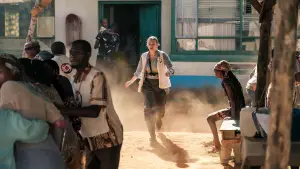 Backdrop to the movie "Safe House" #597663