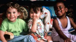 Backdrop to the movie "Look Who