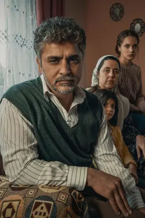 Poster to the movie "Life" #775884