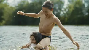 Backdrop to the movie "Young Hearts" #311883