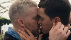 Backdrop to the movie "Plainclothes" #523201