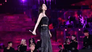 Backdrop to the movie "2024 IU HEREH WORLD TOUR CONCERT ENCORE：THE WINNING" #703245