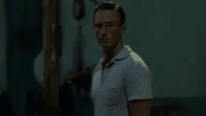 Backdrop to the movie "Queer" #584223