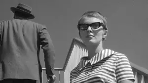 Backdrop to the movie "Breathless" #534469