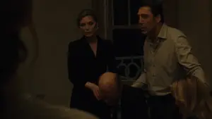 Backdrop to the movie "mother!" #627159