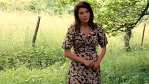 Backdrop to the movie "Claire