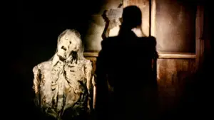 Backdrop to the movie "Deep Red" #754280