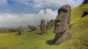 Backdrop to the movie "Easter Island Origins" #740045