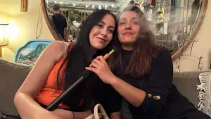 Backdrop to the movie "Terre promise" #776035