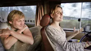 Backdrop to the movie "303" #536885