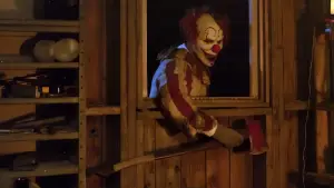 Backdrop to the movie "Clown in a Cornfield" #588637