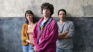 Backdrop to the movie "Adult" #698560