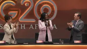 Backdrop to the movie "G20" #596545