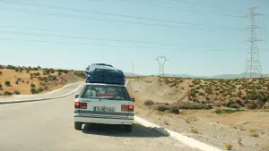 Backdrop to the movie "The Family Road" #712991