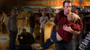 Backdrop to the movie "The Mist" #645564