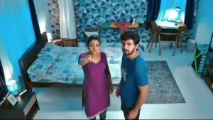 Backdrop to the movie "House Mates" #708970