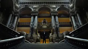 Backdrop to the movie "Le Fantôme de l