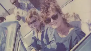 Backdrop to the movie "Thelma & Louise" #675556