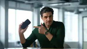 Backdrop to the movie "Is Your Smartphone Spying On You?" #795273