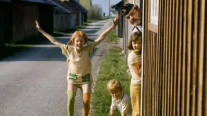 Backdrop to the movie "Pippi on the Run" #417811