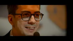 Backdrop to the movie "Arena" #542959