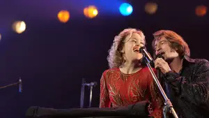 Backdrop to the movie "Song Sung Blue" #518636