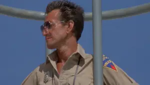 Backdrop to the movie "Jaws 2" #789985