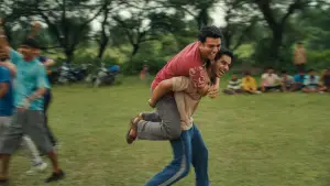 Backdrop to the movie "Homebound" #586201