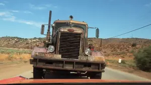 Backdrop to the movie "Duel" #216110