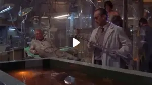 Backdrop to the movie "Hammerhead" #678046