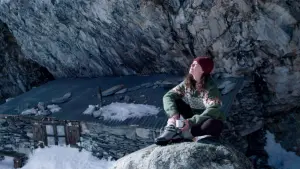 Backdrop to the movie "Beyond the Summit" #480574