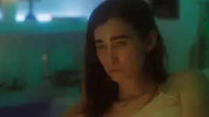 Backdrop to the movie "The Serpent