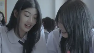 Backdrop to the movie "รถไฟ" #537894