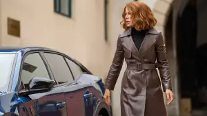 Backdrop to the movie "Canary Black" #622916