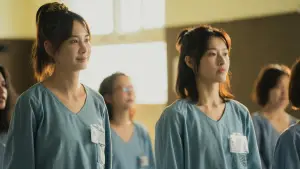 Backdrop to the movie "Sunshine Women