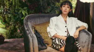 Backdrop to the movie "Hidden Face" #589764