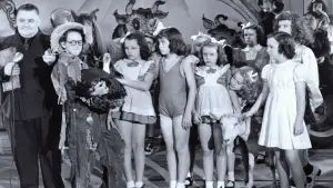 Backdrop to the movie "Barnyard Follies" #638626