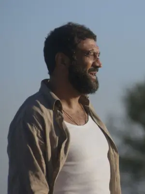 Poster to the movie "South Terminal" #502258