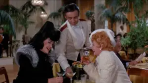 Backdrop to the movie "Mame" #678489