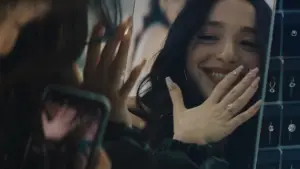 Backdrop to the movie "Anora" #547666