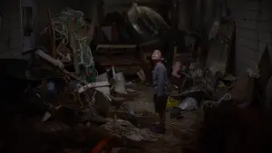 Backdrop to the movie "Exit 8" #512894